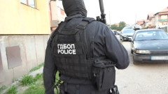Задържаха служител на ГДБОП за грабеж в София