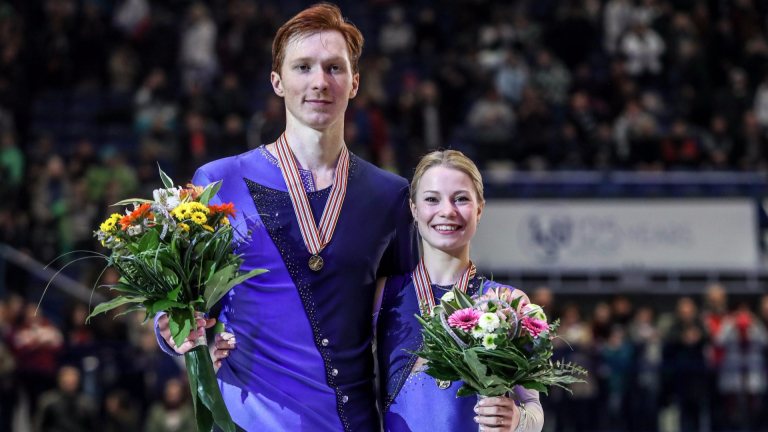 Тарасова и Морозов спечелиха европейската титла по фигурно пързаляне