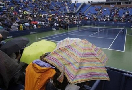 Дъждът над Ню Йорк тотално обърка програмата на US Open
