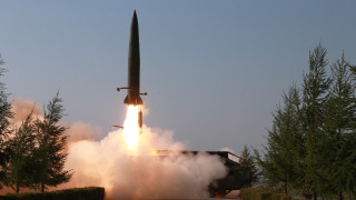 Едната от изстреляните от Северна Корея ракети е нов клас