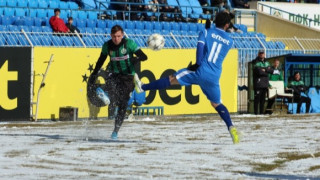 Нефтохимик победи с 2 0 Несебър в последната си контрола преди