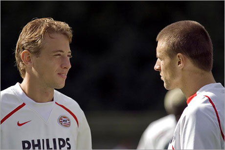 Неизвестни пребиха холандски национал