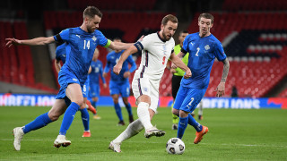 Англия се развихри срещу Исландия