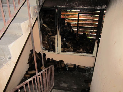 Пожар горя в жилищен блок в Русе