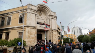 на Ливан Триполи са били ранени най малко 70 деца в