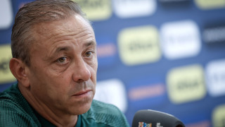 Селекционерът на България Илиан Илиев показа уважение към тима на