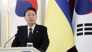 С тренировки по голф президентът на Южна Корея се готви за среща с Тръмп