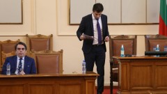 Служебно правителство №2, очаквано без Петков и Василев