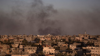 Израелски въздушни удари убиха най малко 35 палестинци и раниха