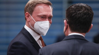 Новото правителство на Германия прие допълнителен бюджет в понеделник с