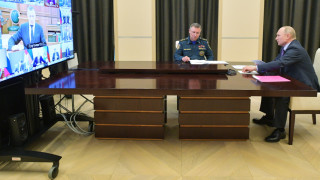 Президентът на Русия Владимир Путин изнася реч по време на