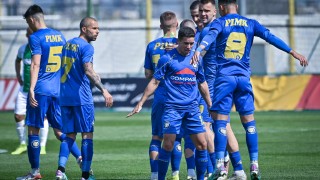 Крумовград върви бавно към любопитно постижение В момента тимът от