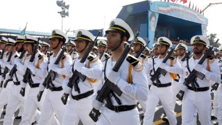 Иран се зарича да остане в Сирия, докато Дамаск иска