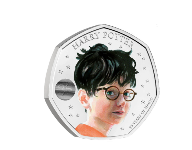 Брилянтна монета "Хари Потър" от 50 пенса, която ще струва 20 британски лири