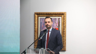 След Нинова, и Богданов бори цените с информация, но за промоции