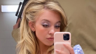 Не беше толкова отдавна времето когато модерен беше опушеният грим