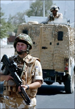US-военни атакуват скривалище на Осама 