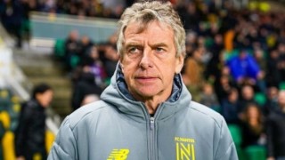 Кристиан Гуркюф ще остане начело на Нант поне до лятото