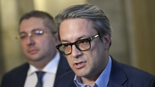 Парламентарната група на заради обвиненията му че бившият премиер Бойко