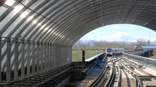 1400-тонна машина започна да пробива тунел от третия лъч на метрото 