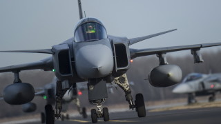 Производството на шведските многоцелеви изтребители Gripen в Украйна ще започне
