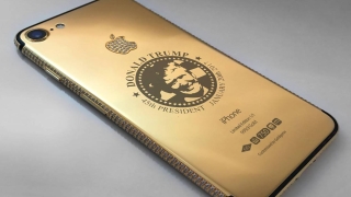 В Дубай продават златни iPhone 7 с лика на Доналд Тръмп