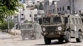 Израелски войници заловиха около 100 заподозрени бойци на Хамас по време