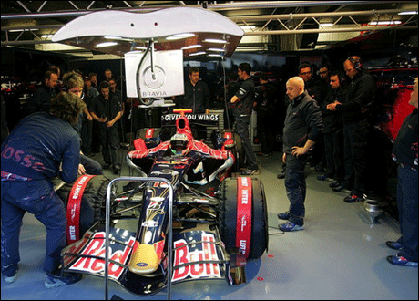 Торо Росо с нови крила в Канада