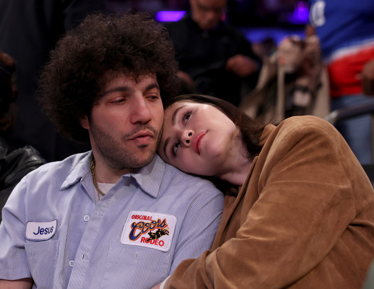 Селена Гомес и Бени Бланко са подготвени за нова сериозна стъпка