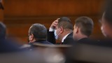 Парламентът се раздели в декларациите за Украйна
