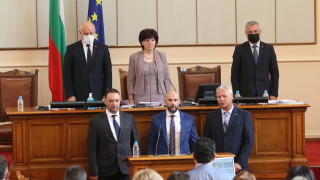 Парламентът се запъна в избора на членове за КЕВР
