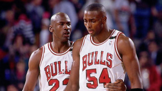 Вече видяхме всички 10 епизода от документалния филм за последния