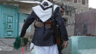 Четири балистични ракети изстреляни от йеменските бунтовници хути от движението