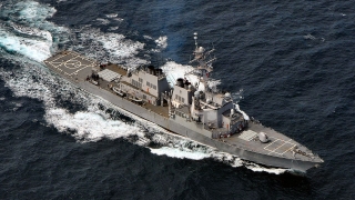 Два американски бойни кораба навлязоха в Черно море 