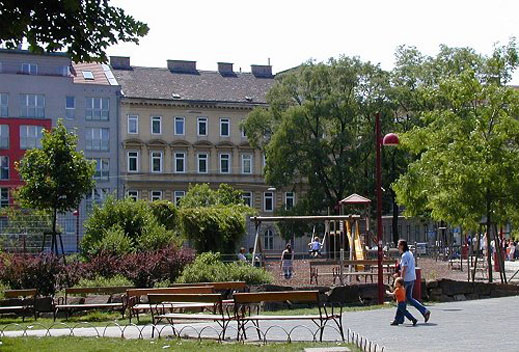 Виена е най-добър град за живеене, София - на 115-то място