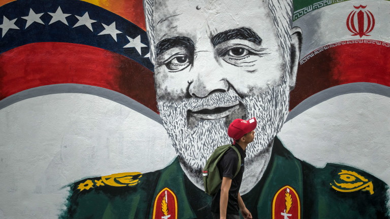 Иранският режим е разделен как да се справи с протестите