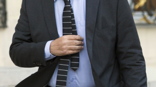 Франция плаща по-малко от &euro;1,2 млрд. на Русия за &bdquo;Мистрал&rdquo;-ите, обяви Париж