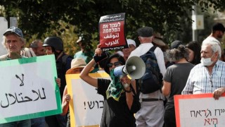 Полицията се сблъска с палестински протестиращи в събота в Шейх