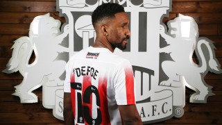 Нападателят Джърмейн Дефоу подписа със Съндърланд 39 годишният футболист се завръща