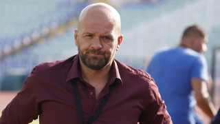 Треньорът на Септември Сф Славко Матич е делил една съблекалня