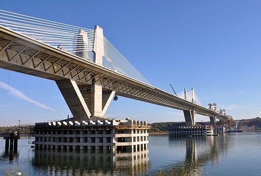 Пътнически влак направи пробно "кръгче" на Дунав мост 2