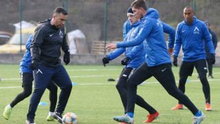Левски продължава със зимната си подготовка в Сандански Днес треньорският