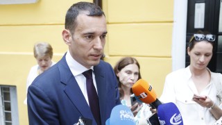 Няма нито една администрация която да няма гнили ябълки а