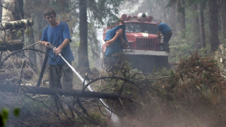 70 крупни пожара бушуват в Русия