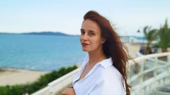 Радина Кърджилова по бански два месеца след раждането