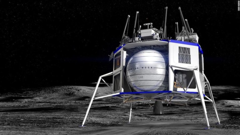Джеф Безос показа лунния модул "Blue Moon"