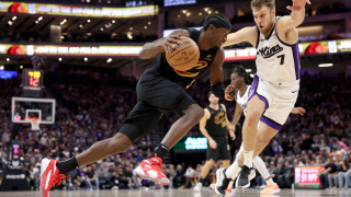 Писателят и спортен журналист Иво Иванов бе гост в