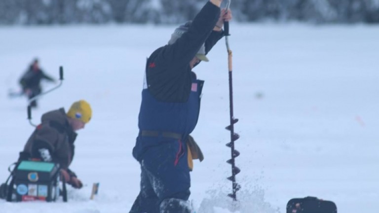 Българите осми на най-екстремното световно първенство по риболов в лед