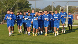 Ганайски централен нападател се присъедини към отбора на Арда в