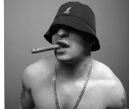 Неизвестен посини окото на Биг Ша